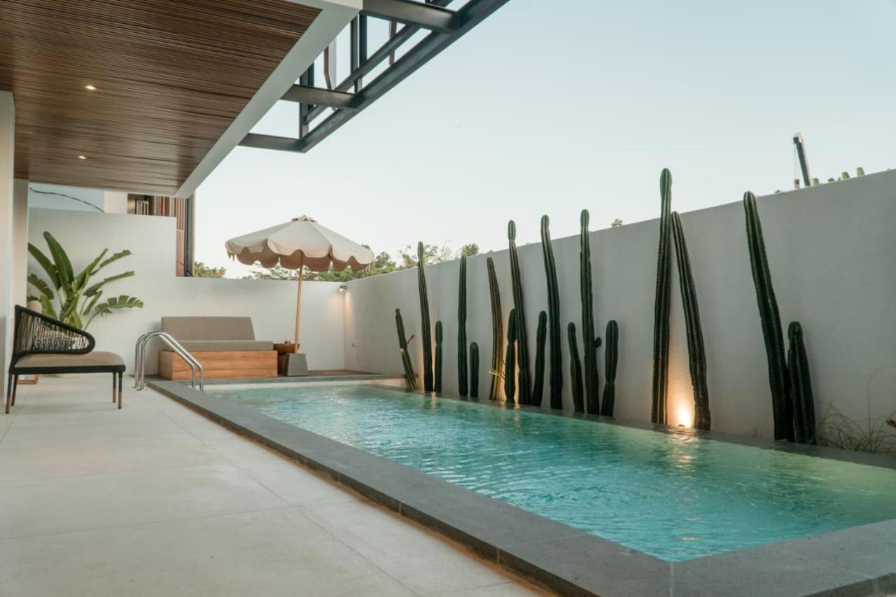 Ophelia Villa Canggu ภายนอก รูปภาพ