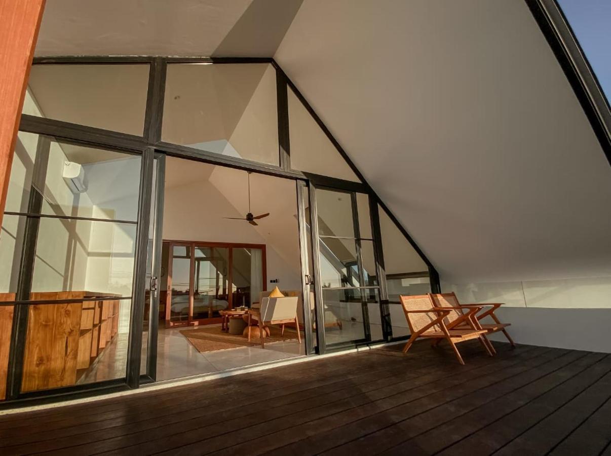 Ophelia Villa Canggu ภายนอก รูปภาพ